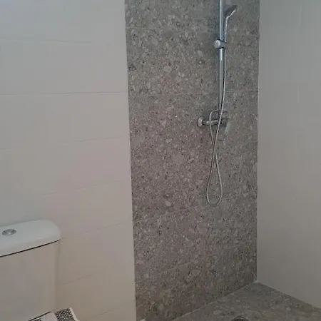 Cosy For Couples 2 Min From Mades Дом отдыха