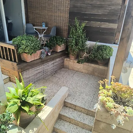 Дом отдыха Cosy For Couples 2 Min From Mades *